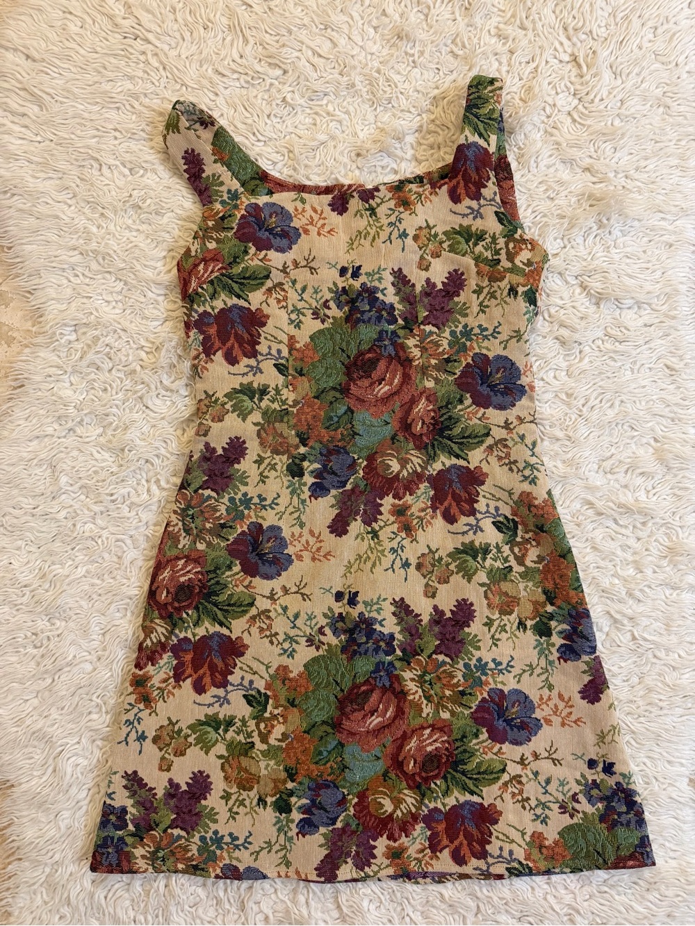 Commense Floral Square-Neck Mini Dress in Beige and Rose - Picture 7 of 9